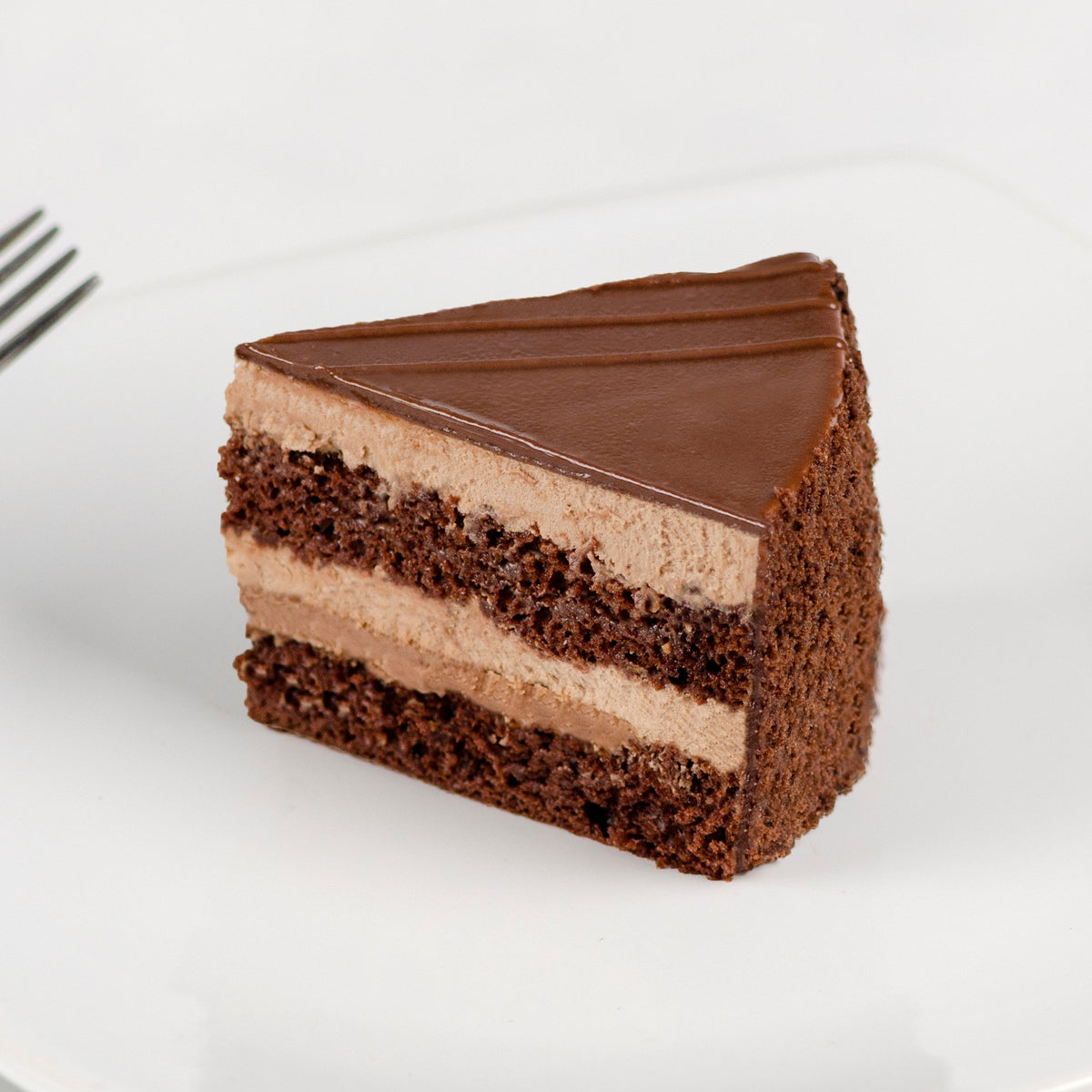 La Rocca™ Swiss Milk Chocolate Cake Richmond Hill LCK